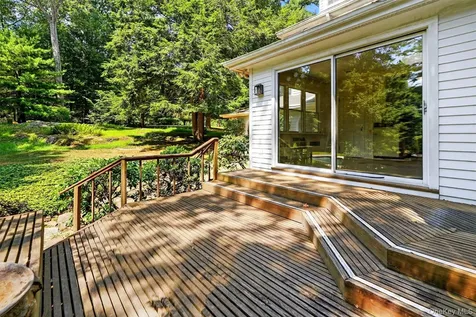 433 Arcady Road Ossining NY 10562