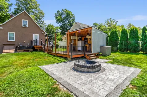 141 Dixon Road Carmel NY 10512