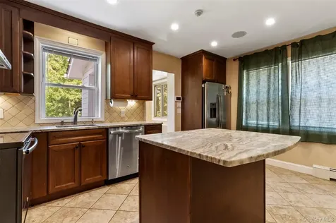 141 Dixon Road Carmel NY 10512