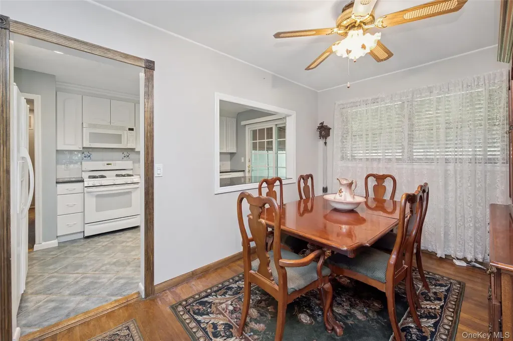 14 Radburn Drive Commack NY 11725