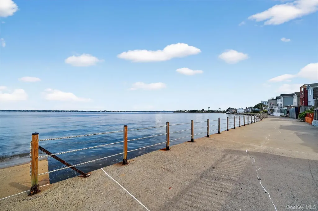 33C Edgewater Park Bronx NY 10465