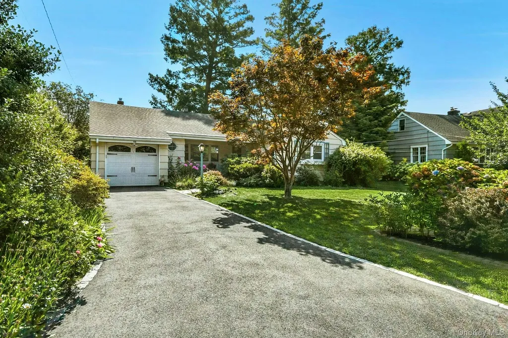 59 Wingam Drive Islip NY 11751