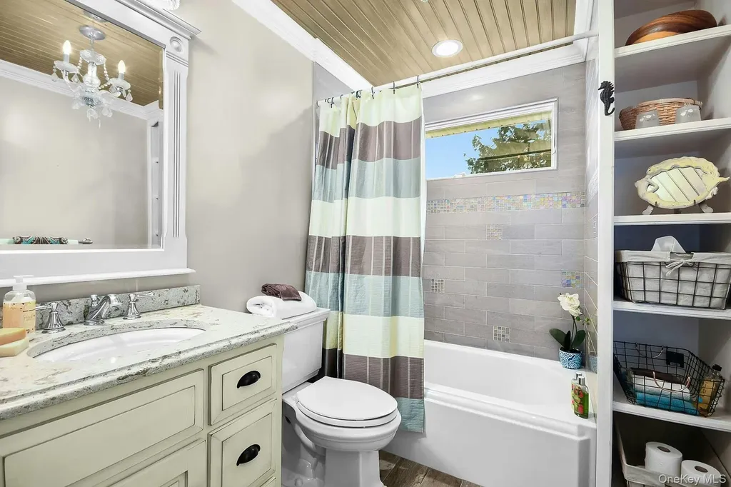 59 Wingam Drive Islip NY 11751