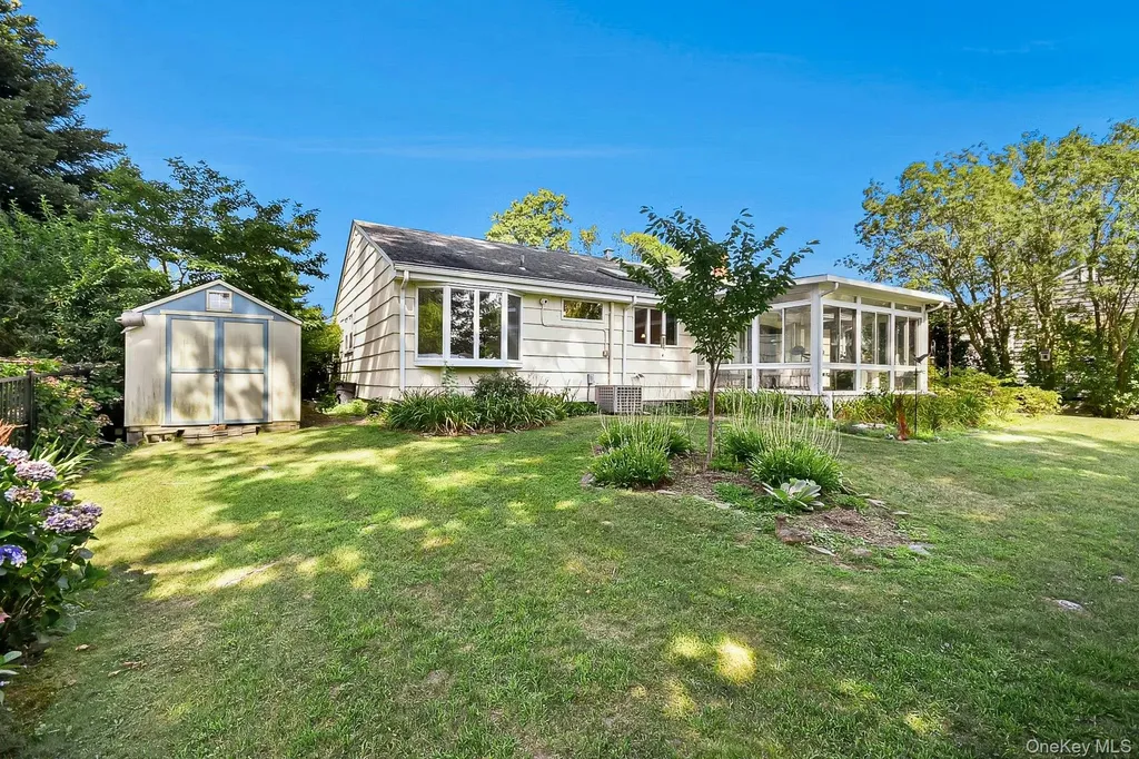 59 Wingam Drive Islip NY 11751