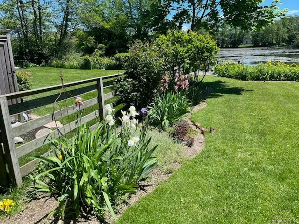 59 Wingam Drive Islip NY 11751