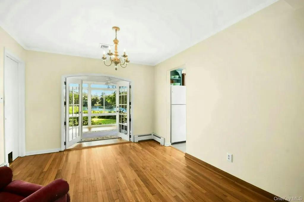 59 Wingam Drive Islip NY 11751