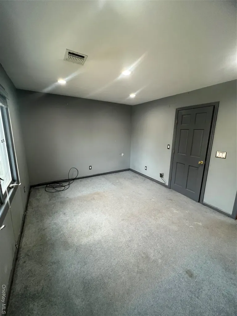 3068 Xavier Place Oceanside NY 11572