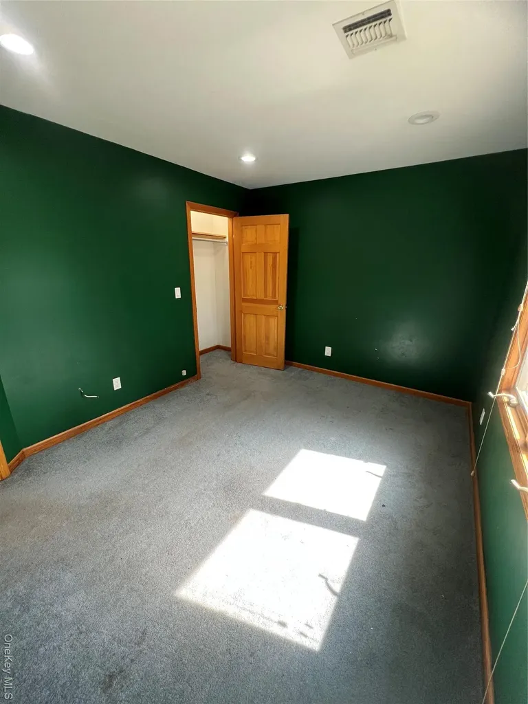 3068 Xavier Place Oceanside NY 11572
