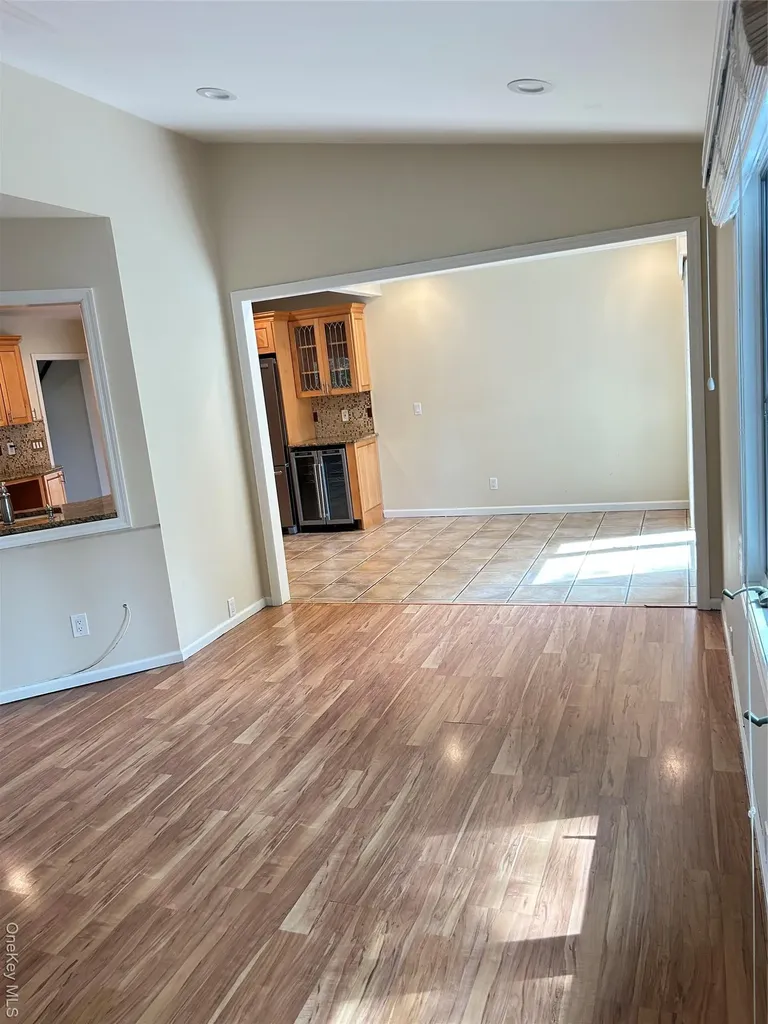 3068 Xavier Place Oceanside NY 11572