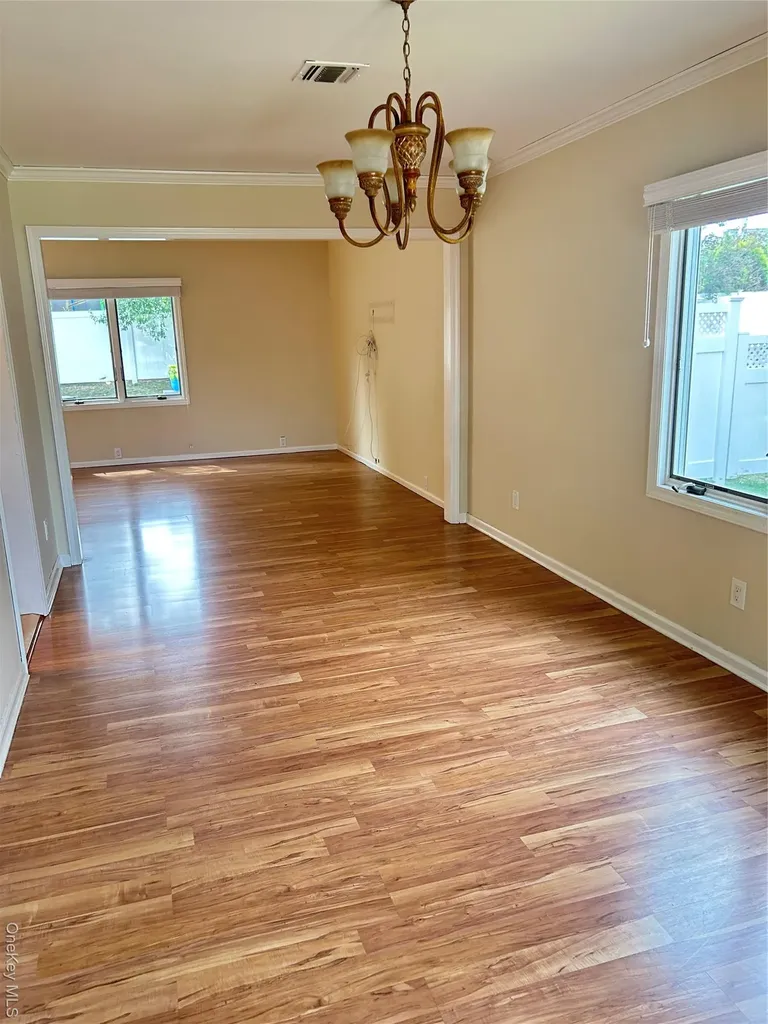 3068 Xavier Place Oceanside NY 11572