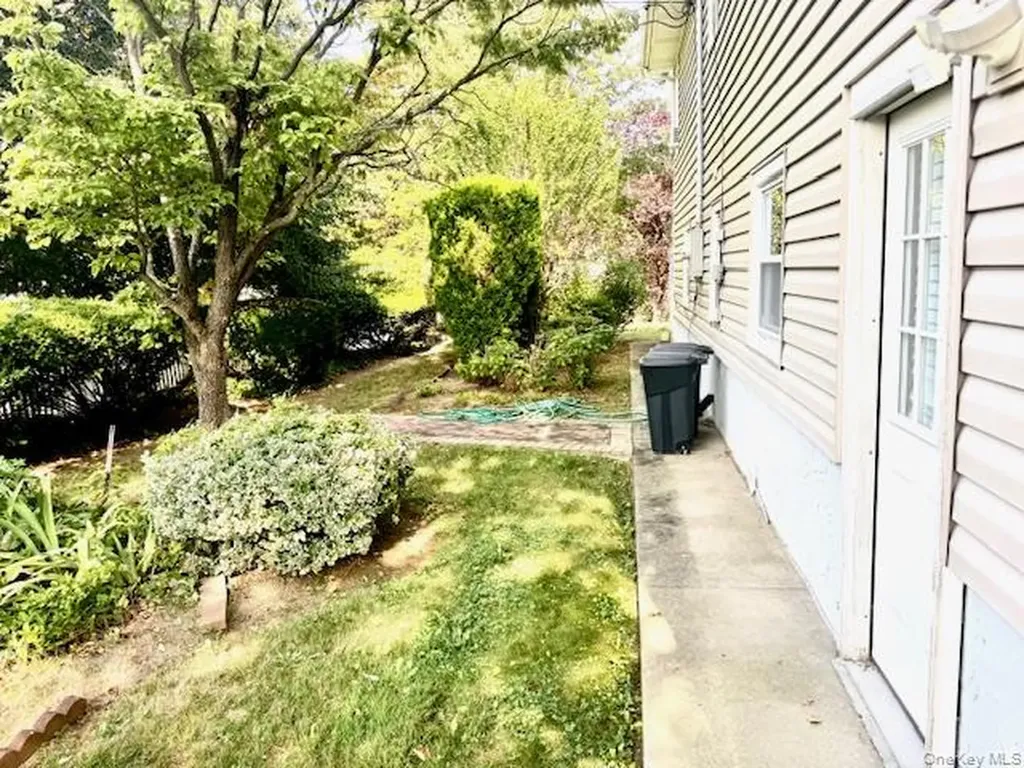 2743 Milburn Avenue Baldwin NY 11510