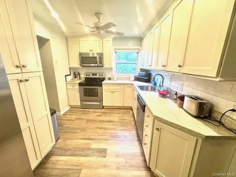 2743 Milburn Avenue Baldwin NY 11510