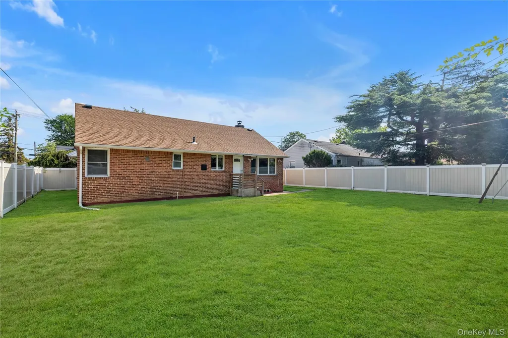 1983 Dutch Broadway Elmont NY 11003