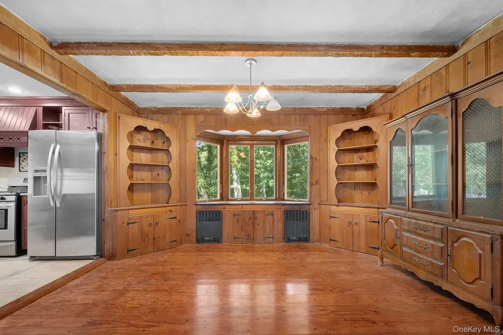 1 Ashland Drive Huntington NY 11743
