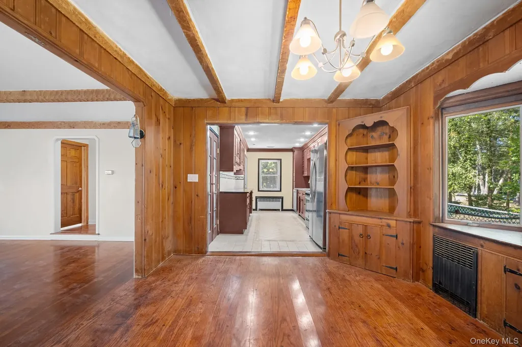 1 Ashland Drive Huntington NY 11743
