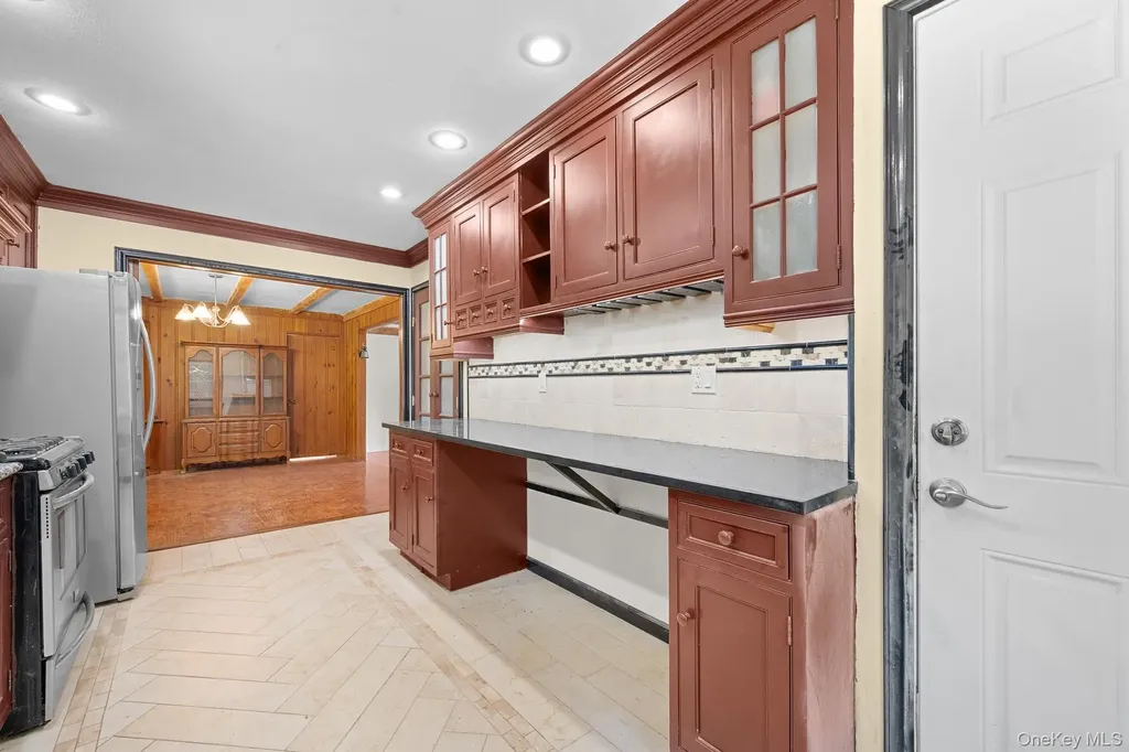 1 Ashland Drive Huntington NY 11743
