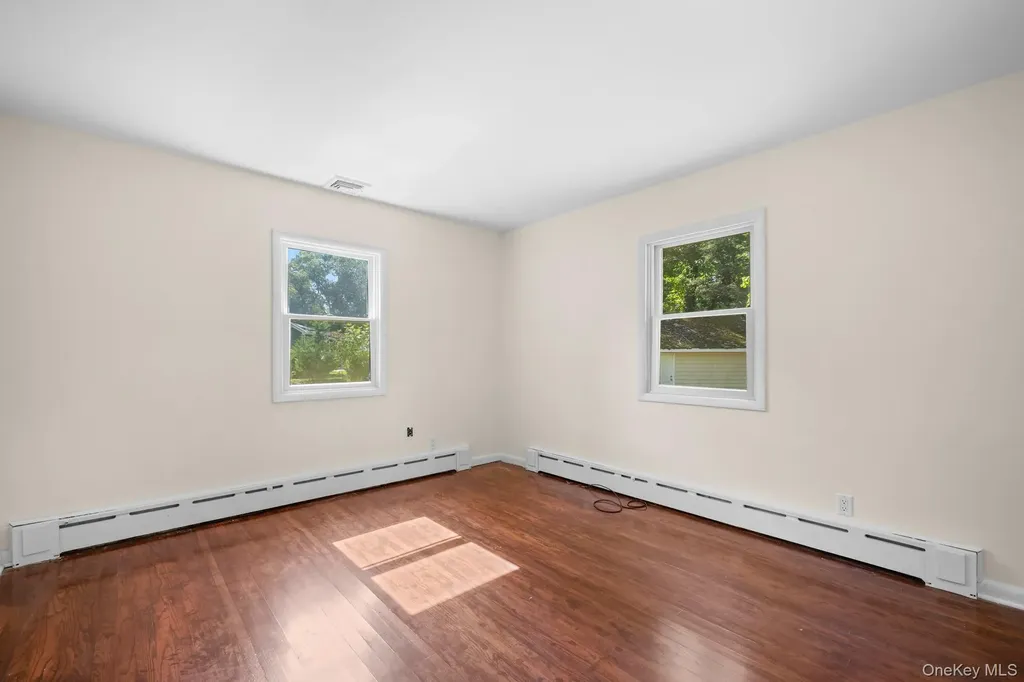 1 Ashland Drive Huntington NY 11743