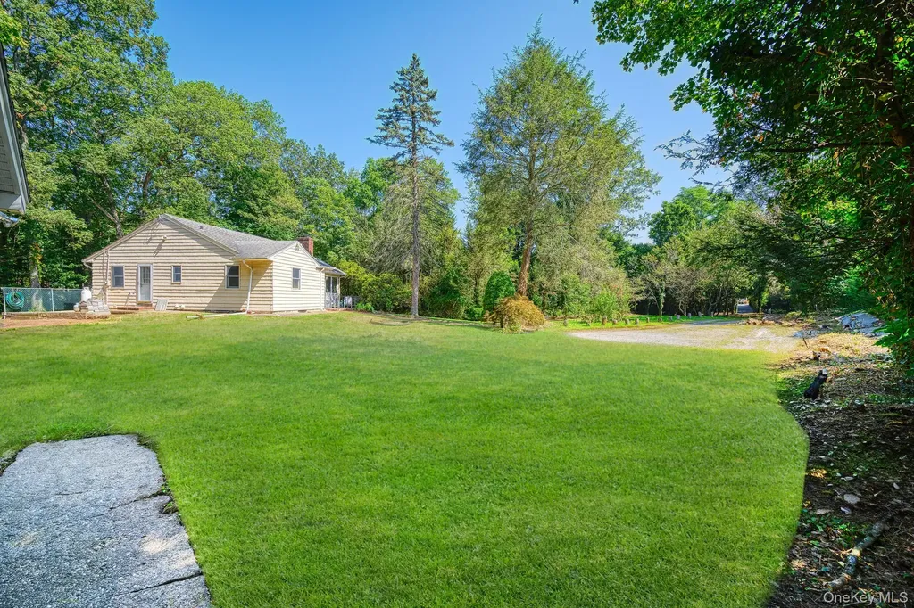 1 Ashland Drive Huntington NY 11743
