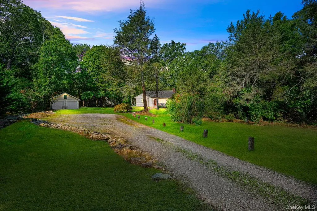 1 Ashland Drive Huntington NY 11743