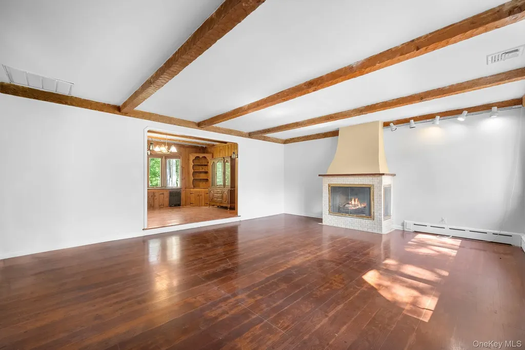 1 Ashland Drive Huntington NY 11743