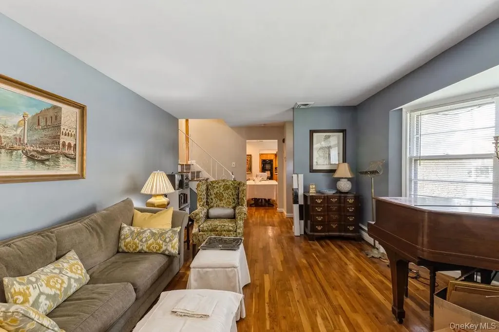 635 Hempstead Avenue West Hempstead NY 11552