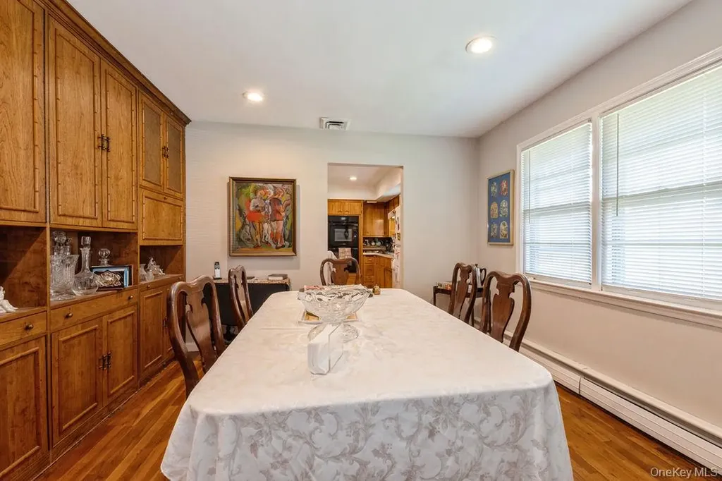 635 Hempstead Avenue West Hempstead NY 11552