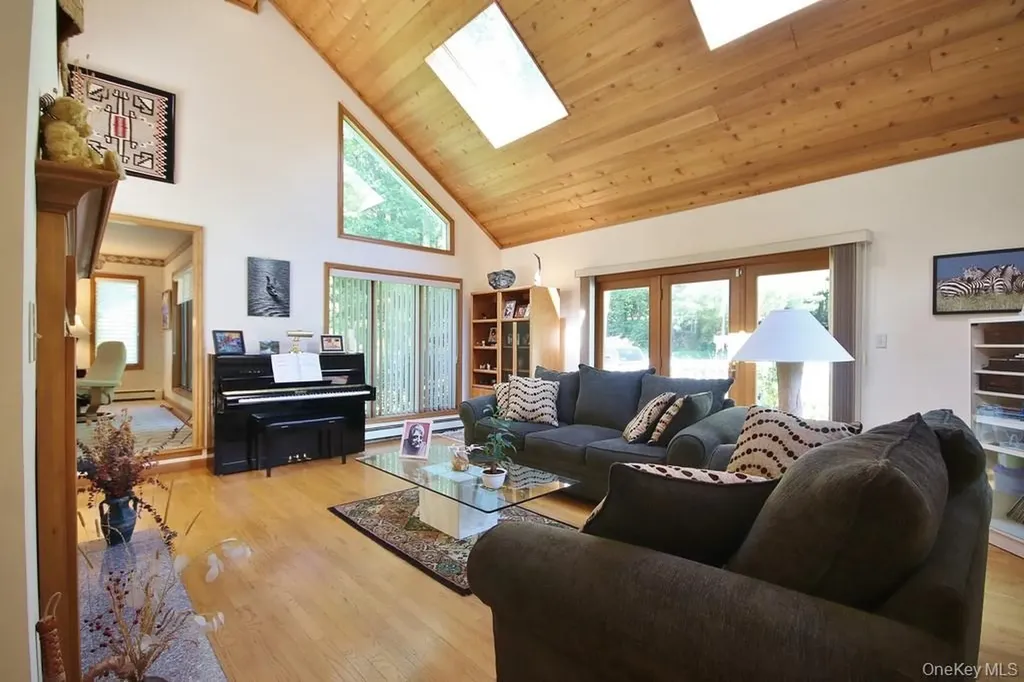 356 Cedar Hill Road Fishkill NY 12524