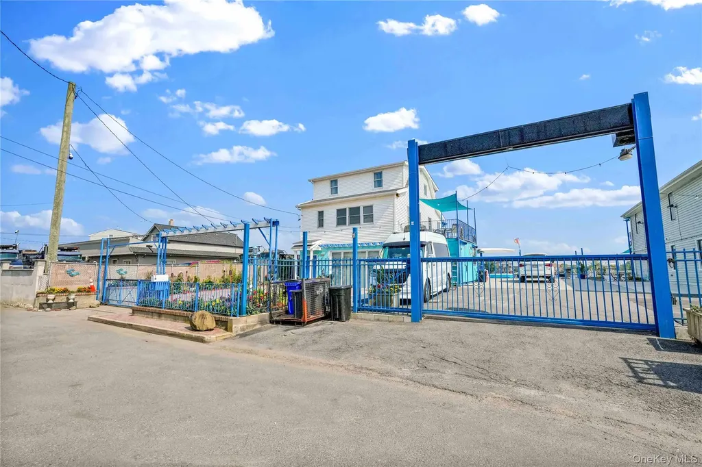 155-83 Bayview Rosedale NY