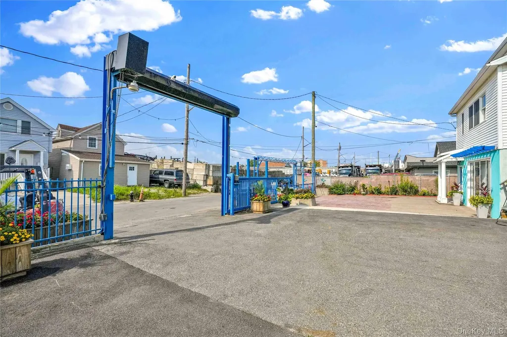 155-83 Bayview Rosedale NY