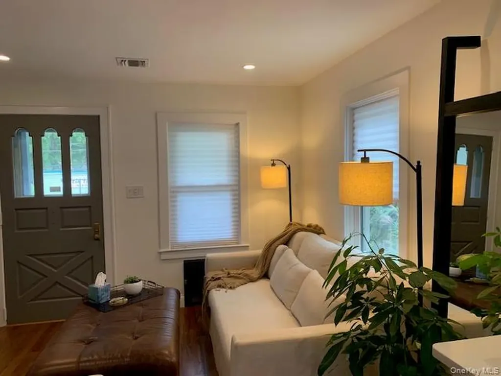 79 Waterside Avenue Northport NY 11768