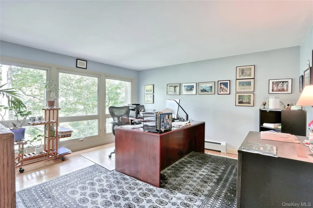 4 Steinway Court Suffern NY 10901