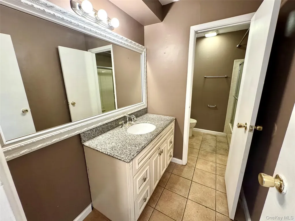 138 N Pointe Circle Coram NY 11727