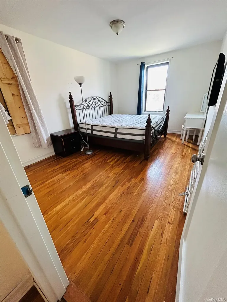 71-11 Yellowstone Boulevard Forest Hills NY 11375