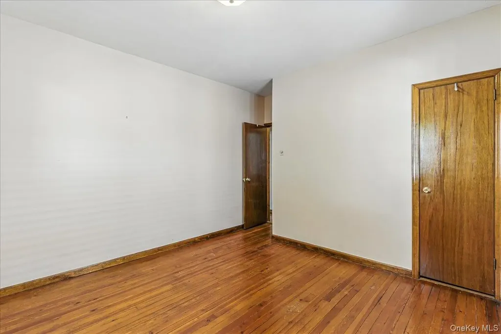 9015 Bayview Place Brooklyn NY 11236