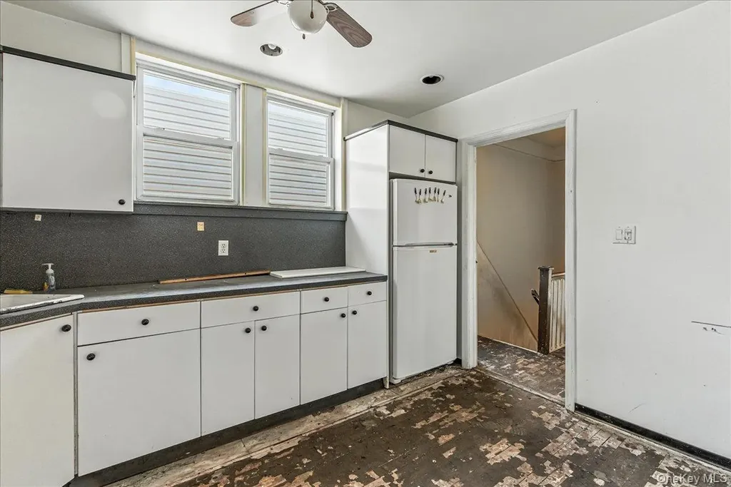 9015 Bayview Place Brooklyn NY 11236