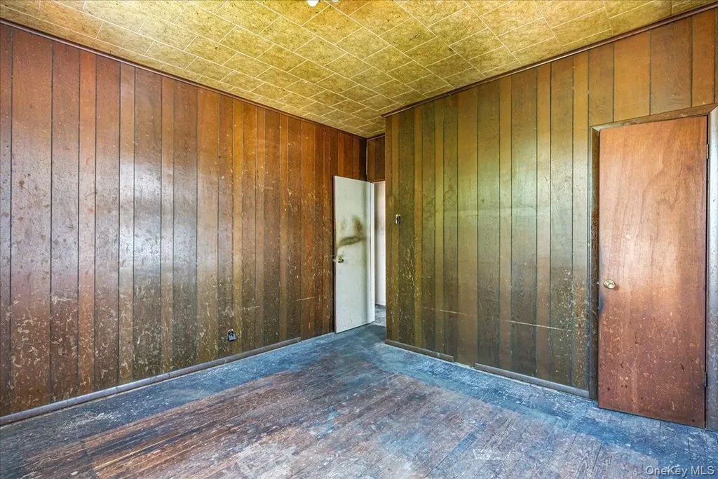 9015 Bayview Place Brooklyn NY 11236