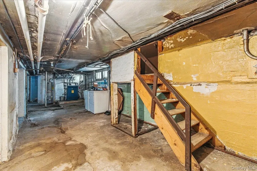 9015 Bayview Place Brooklyn NY 11236