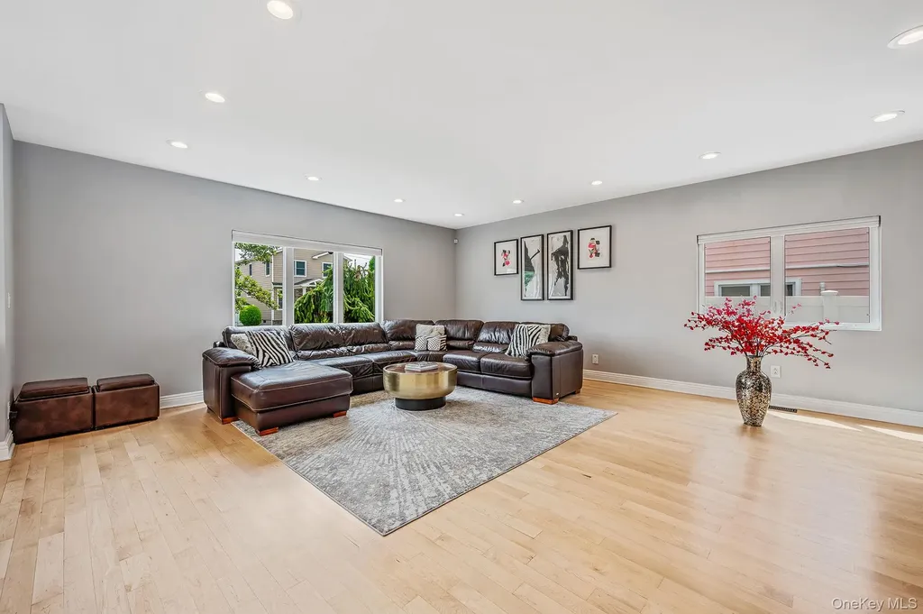 94 Forest Avenue Massapequa NY 11758