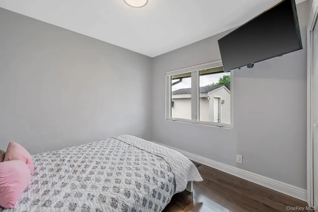 94 Forest Avenue Massapequa NY 11758