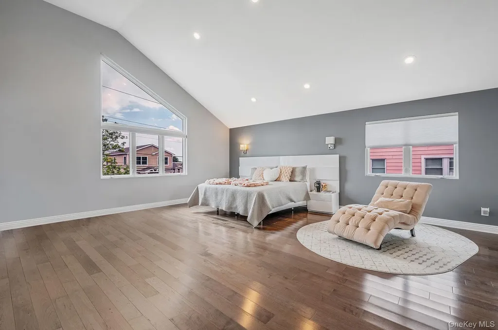 94 Forest Avenue Massapequa NY 11758