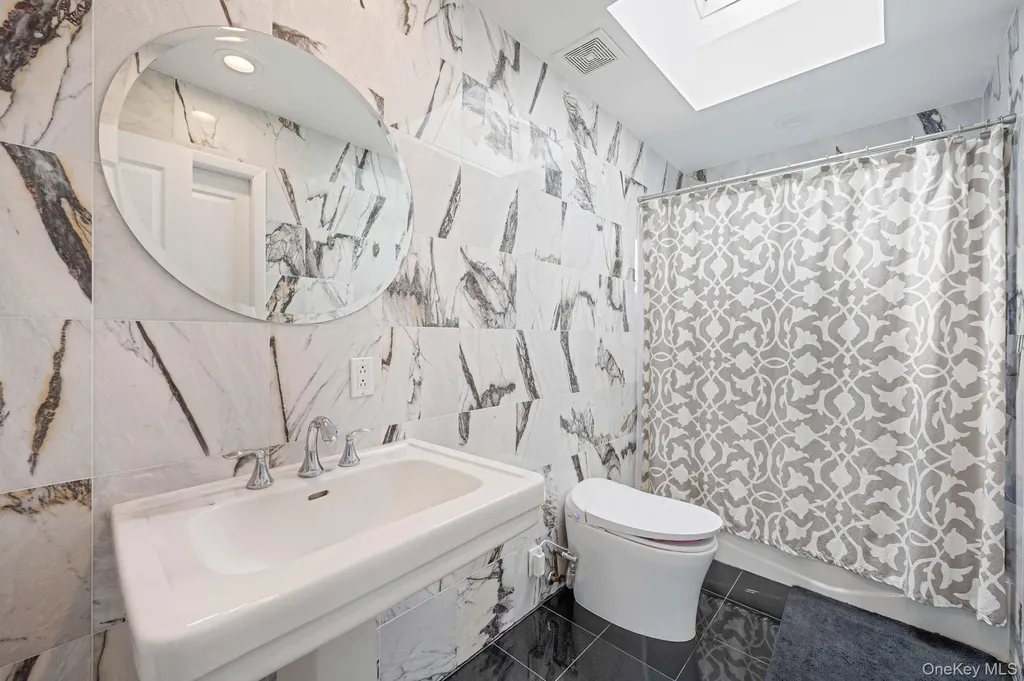 94 Forest Avenue Massapequa NY 11758
