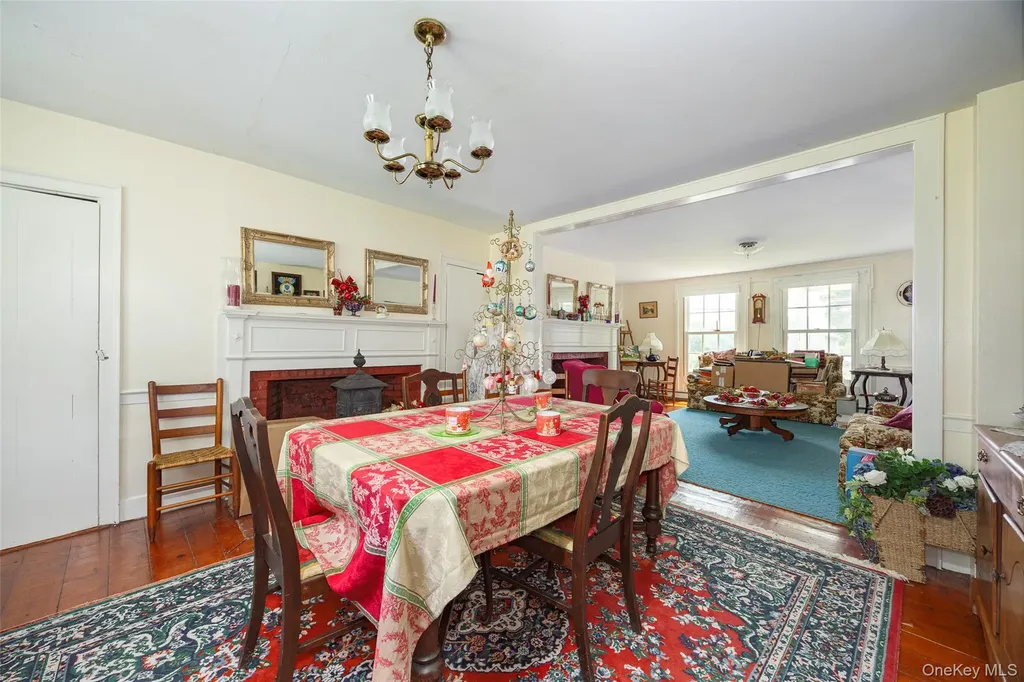 163 Gardner Hollow Road Poughquag NY 12570
