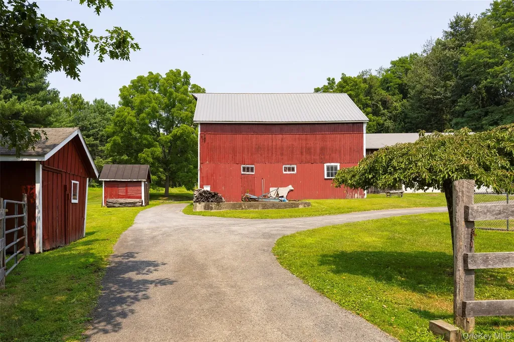 163 Gardner Hollow Road Poughquag NY 12570