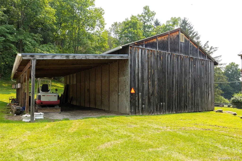 163 Gardner Hollow Road Poughquag NY 12570