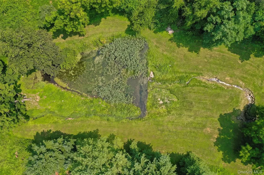 163 Gardner Hollow Road Poughquag NY 12570