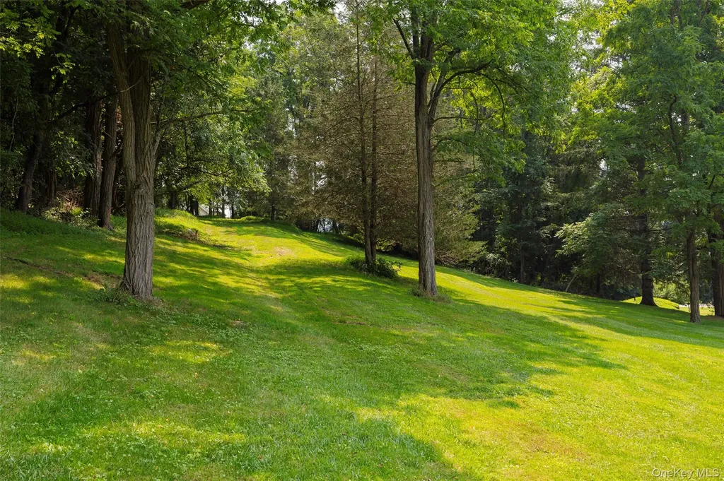 163 Gardner Hollow Road Poughquag NY 12570