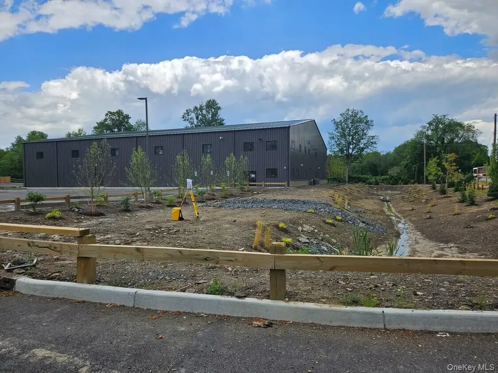 2445 State Route 208 Walden NY 12586