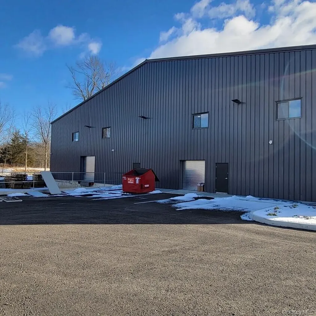 2445 State Route 208 Walden NY 12586