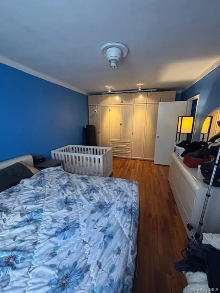 103-25 68 Avenue Forest Hills NY 11375