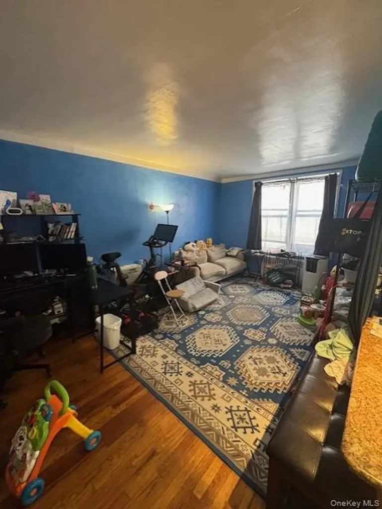 103-25 68 Avenue Forest Hills NY 11375